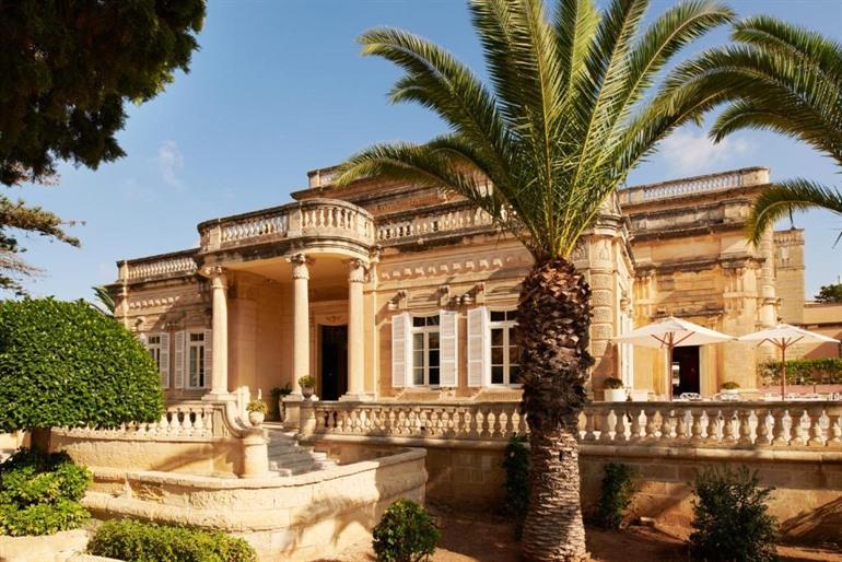 Corinthia Palace Malta buchen