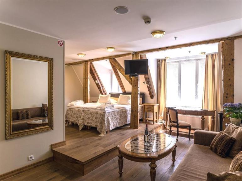 CRU Hotel buchen