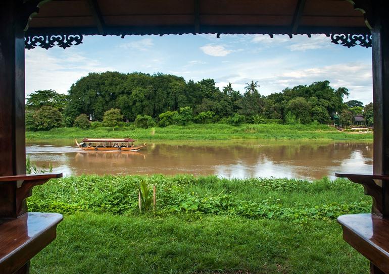 Kreuzfahrt entlang des Mae Ping Flusses, Chiang Mai, Thailand