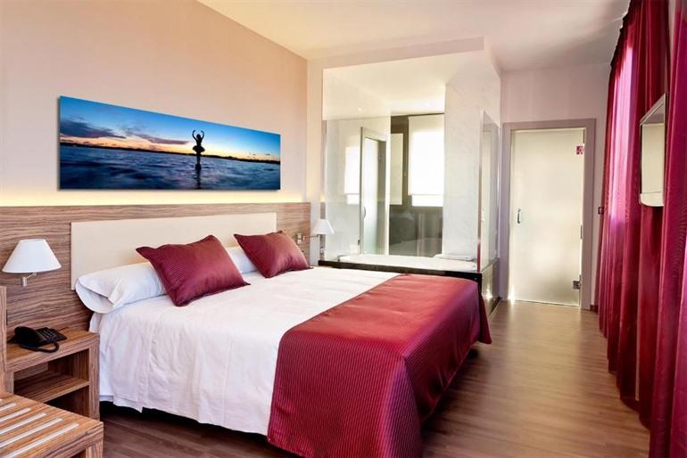 Dña Monse Hotel Spa & Golf buchen