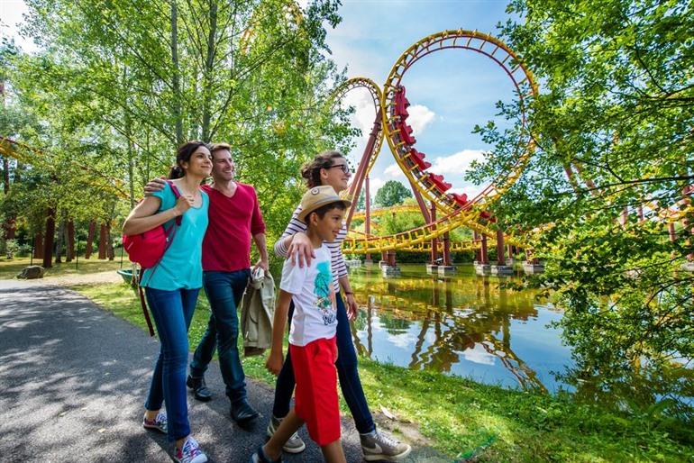 Tagesausflug zum Parc Astérix mit der Familie