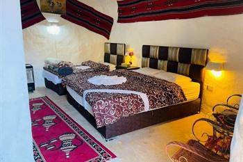 Dana Tower Hotel buchen