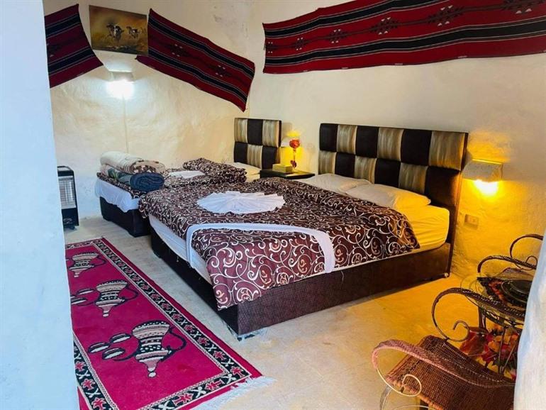 Dana Tower Hotel buchen