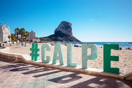 Die Uferpromenade von Calpe