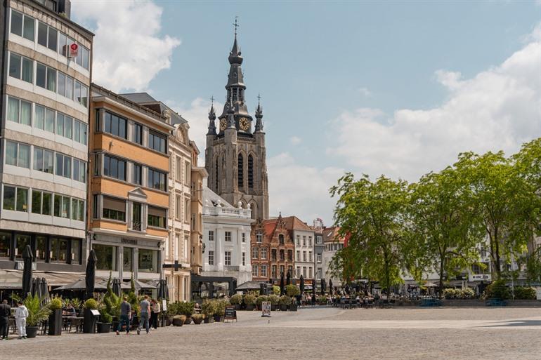 Der Grote Markt in Kortrijk