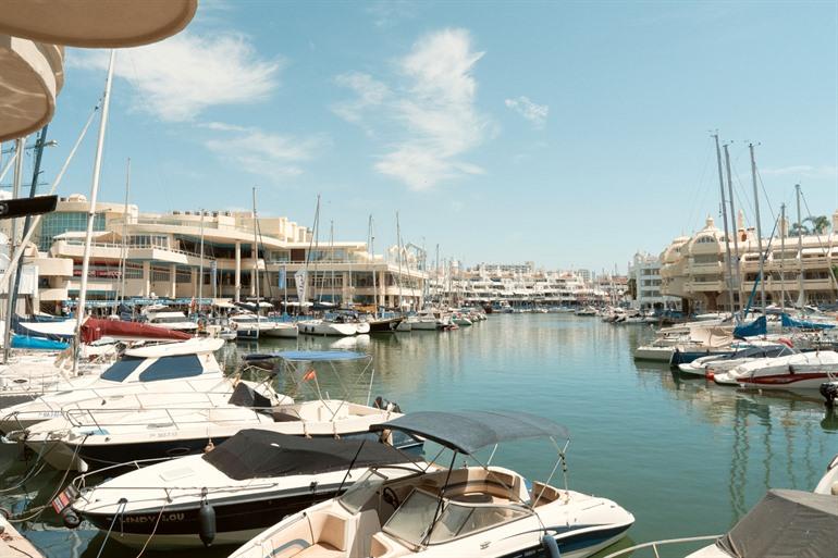 Der Yachthafen von Benalmádena