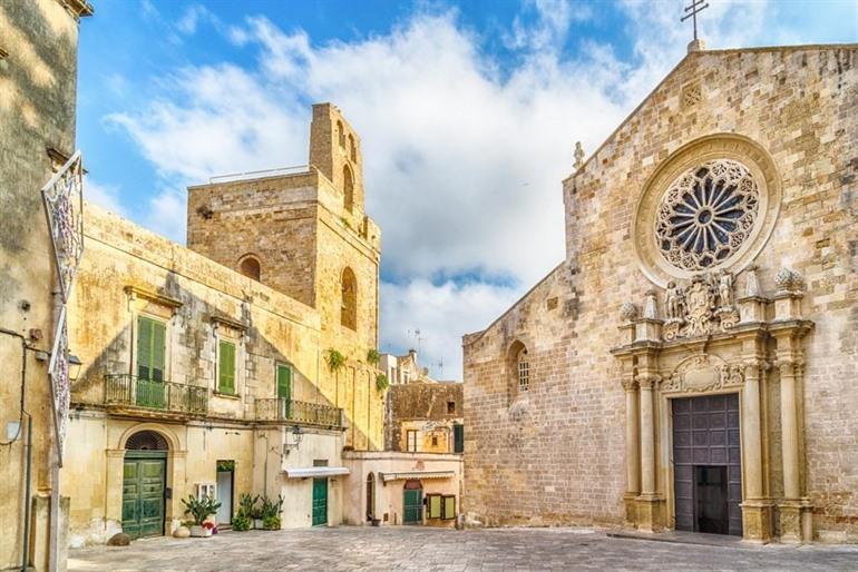 Die Kathedrale Santa Maria Annunziata in Otranto