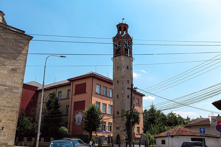 Der Uhrturm Sahat Kulla in Pristina