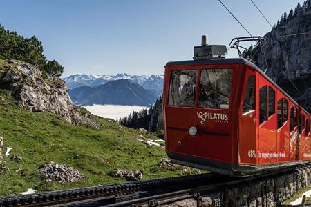 Die Pilatusbahn, die steilste Zahnradbahn der Welt