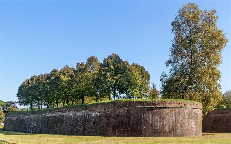 Die Stadtmauer von Lucca
