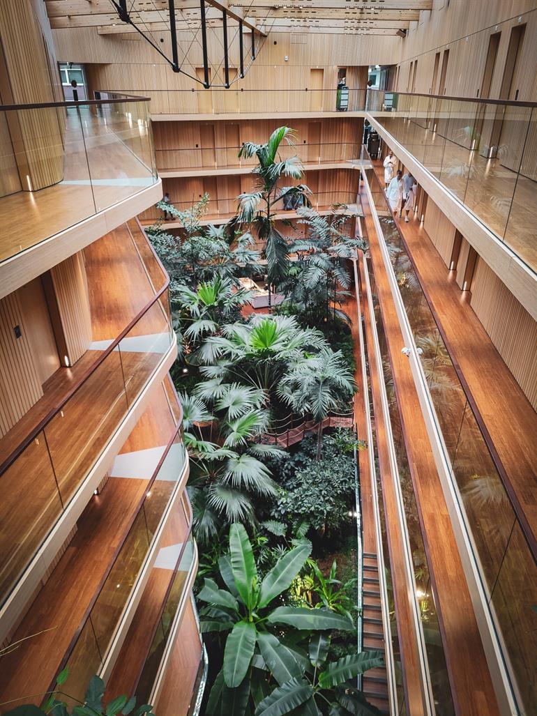 Die subtropische Innenhofgarten im Hotel Jakarta