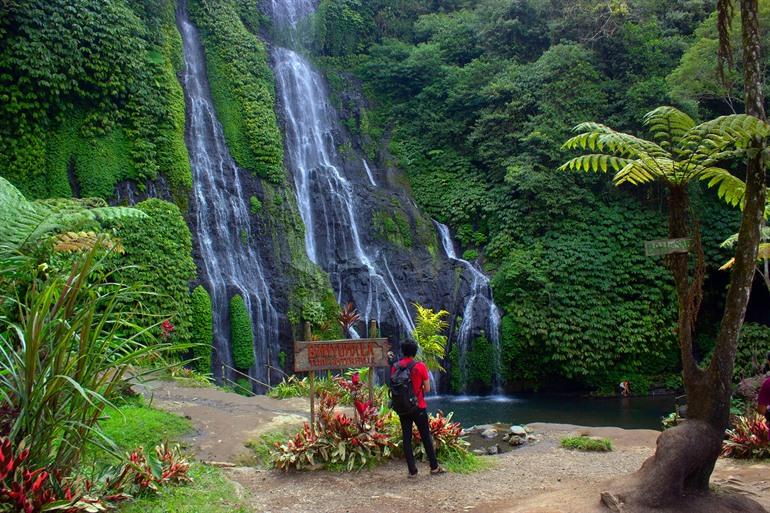 Der Banyumala Zwillinge Wasserfall