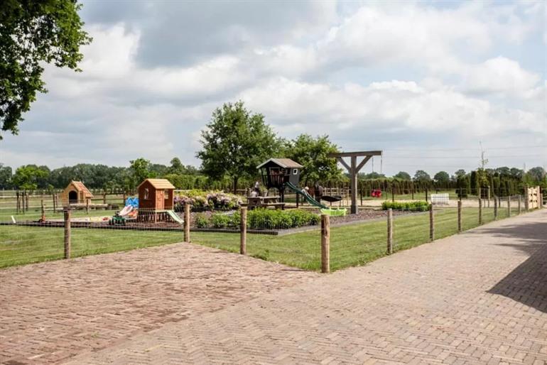 Die Wijnlodge buchen
