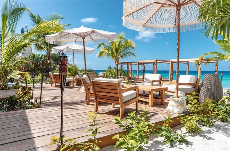 Delfins Beach Resort buchen