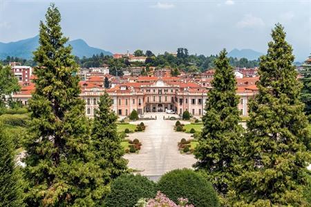 Der Palazzo Estense und seine prachtvollen Gärten in Varese