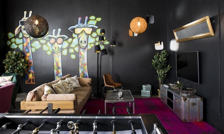 Design Hostel P182