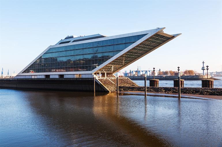 Das Dockland in Hamburg besichtigen