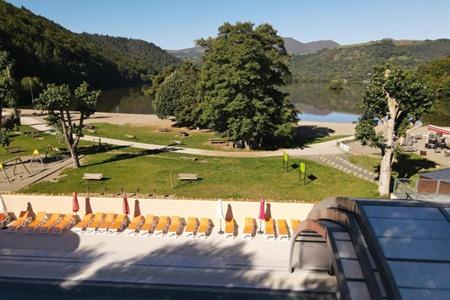 Buchungen für den Domaine de Lac de Chambon