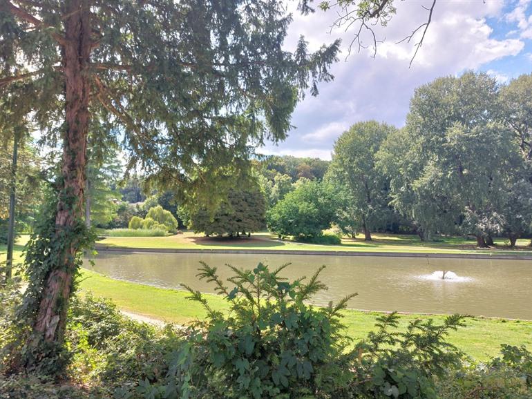 Drei Brunnen Park in Vilvoorde, Flämisch-Brabant