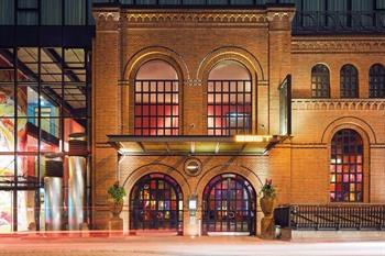 East Hotel Hamburg buchen