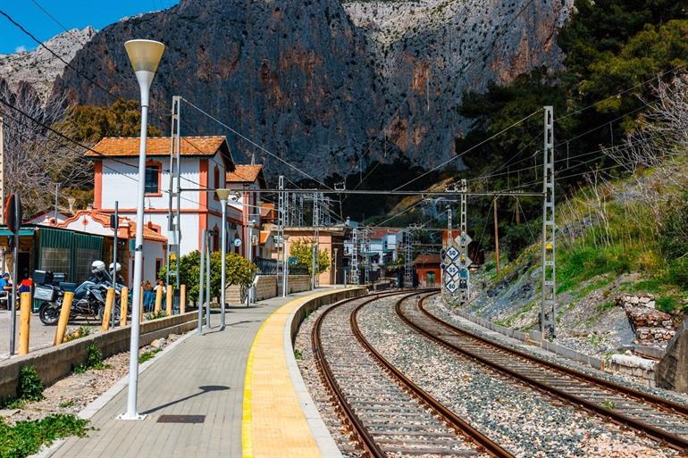 Der Caminito del Rey, der Bahnhof von El Chorro
