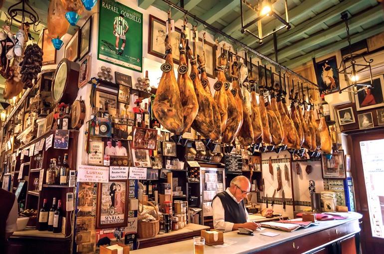 Essen und Trinken in Sevilla