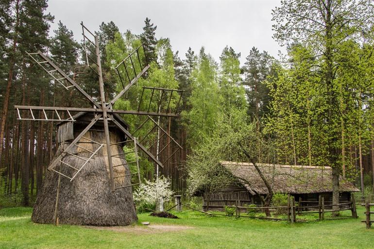 Das Ethnografische Freilichtmuseum Lettlands besuchen