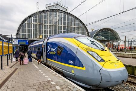 Eurostar von Amsterdam nach London