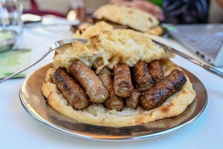 10 typische montenegrinische Gerichte, die Sie auf Ihrer Reise nach Montenegro probieren sollten