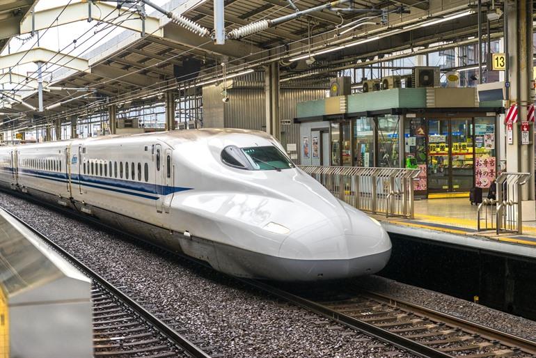 Express-Zug in Kyoto