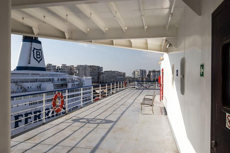 Fähre im Hafen von Durrës