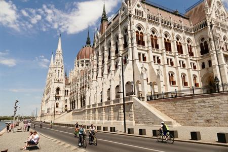 Fahrradtour mit niederländischsprachigem Stadtführer in Budapest