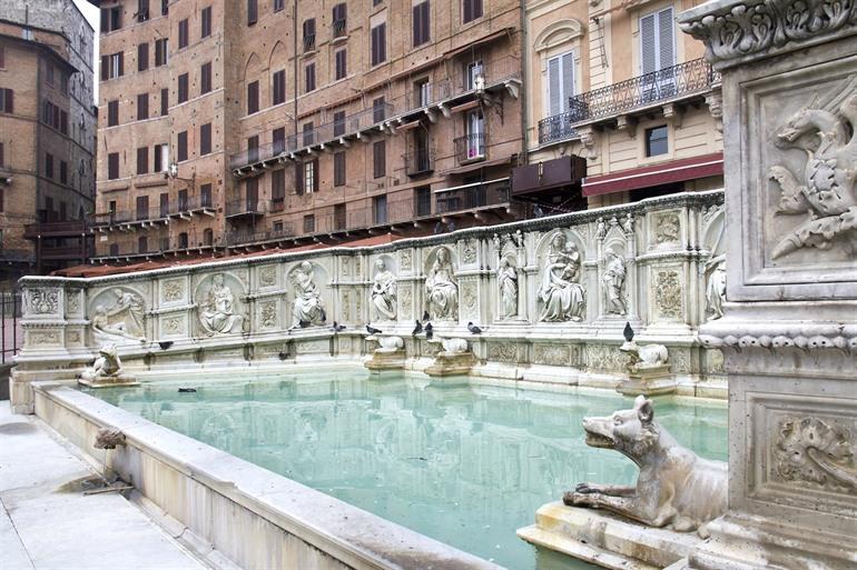Fonte Gaia