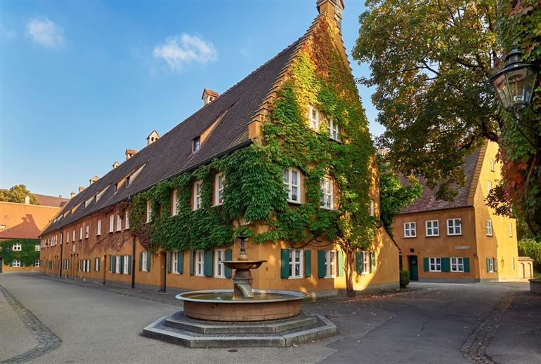 Fuggerei in Augsburg, Deutschland
