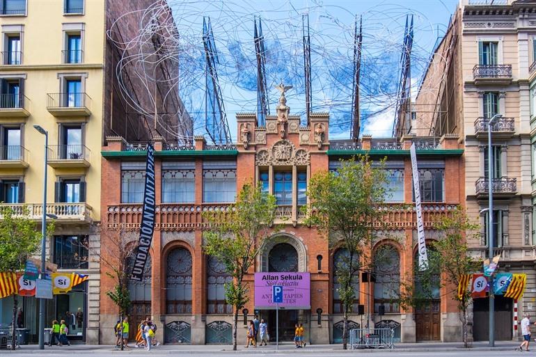 Fundación Antoni Tàpies