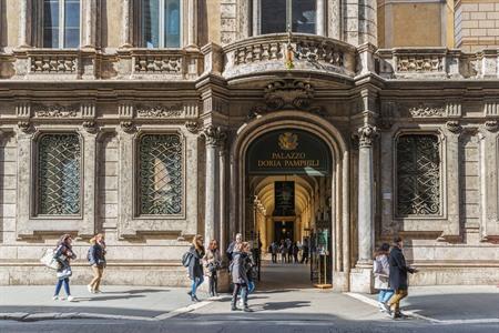 Die Galleria Doria Pamphilj in Rom besichtigen