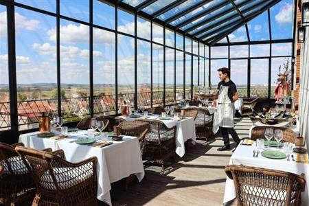 Gourmet-Abendessen im Sternerestaurant des Château de Sacy