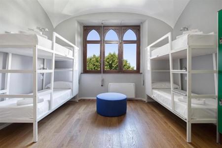 Gemeinsames Zimmer im Babila Hostel & Bistrot buchen