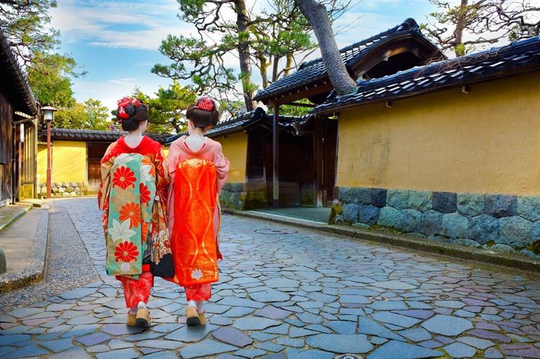 Geisha in Kanazawa