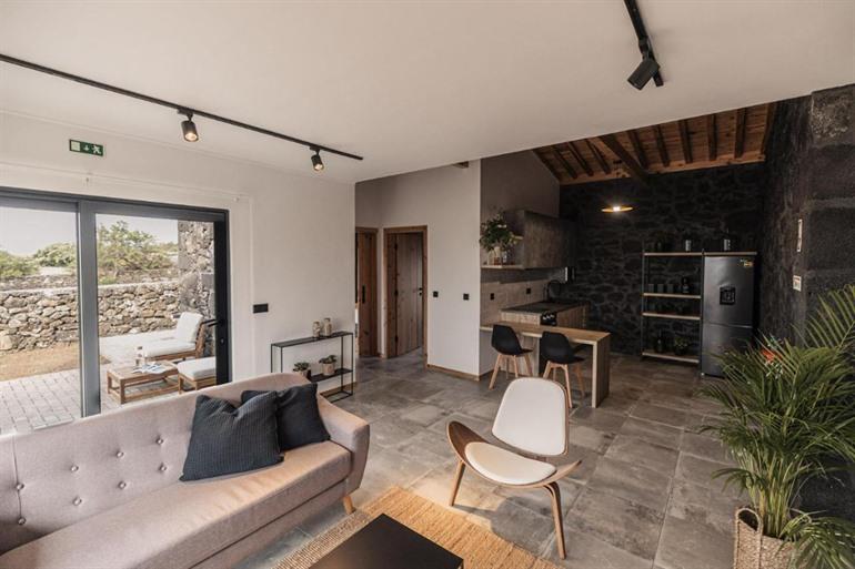 Genießen Sie die Ruhe und die Aussicht im Casa de Campo Rocio do Mar in Vitoria, Graciosa