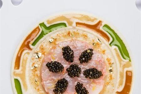 Genießen Sie ein gastronomisches Abendessen im Domaine les Crayères