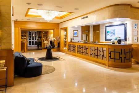 Genießen Sie einen luxuriösen Aufenthalt im Hotel Le Châtelain in Ixelles