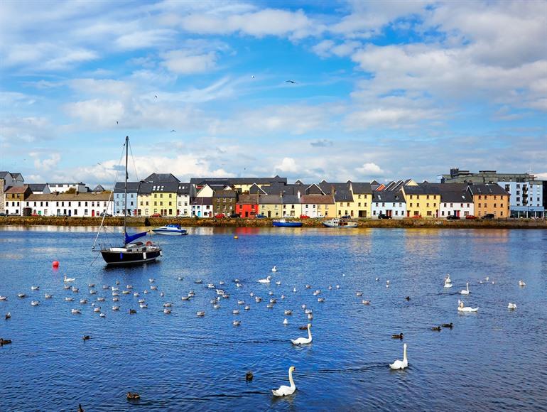 Gemütliches Stadtzentrum von Galway, Irland