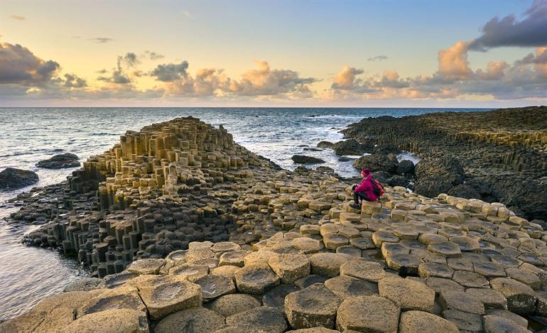 Giant’s Causeway bei Sonnenuntergang besuchen, Nordirland