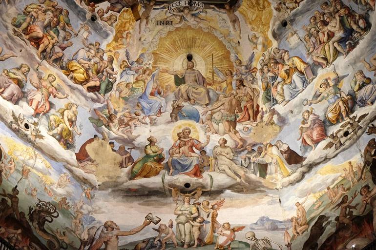 Gigantisches Fresko des Jüngsten Gerichts im Dom von Florenz