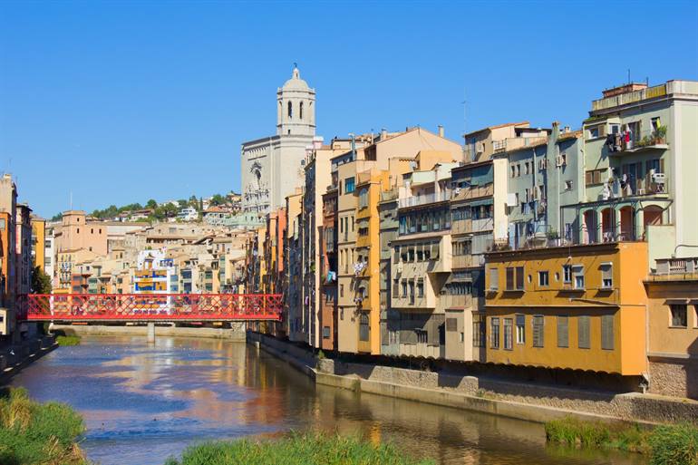 Girona von Barcelona aus