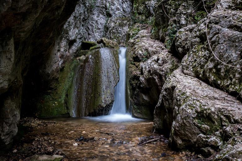 Jana-Schlucht, Le Marche, Italien