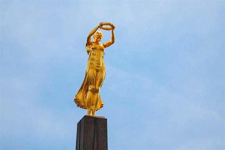 Goldene Lady Gëlle Fra