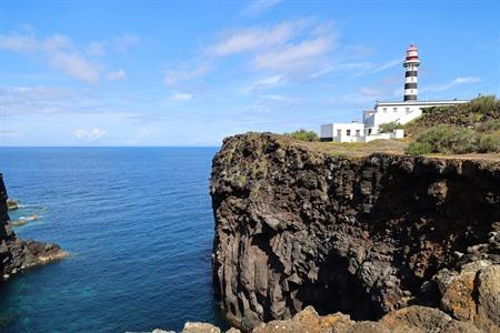 10 der schönsten Sehenswürdigkeiten auf Graciosa: Was sehen und erleben bei deinem Besuch?