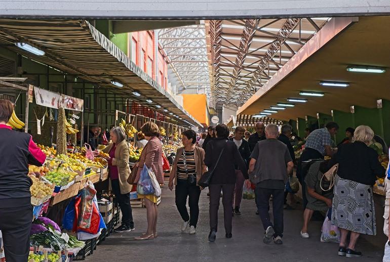 Stadtmarkt, überdachter Markt in Banja Luka